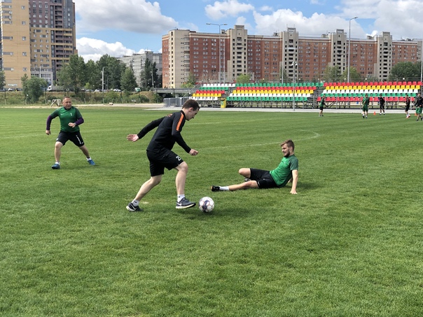 Своими впечатлениями от начала работы в нижегородской команде поделился новичок "Оргхима" Антон Оппер