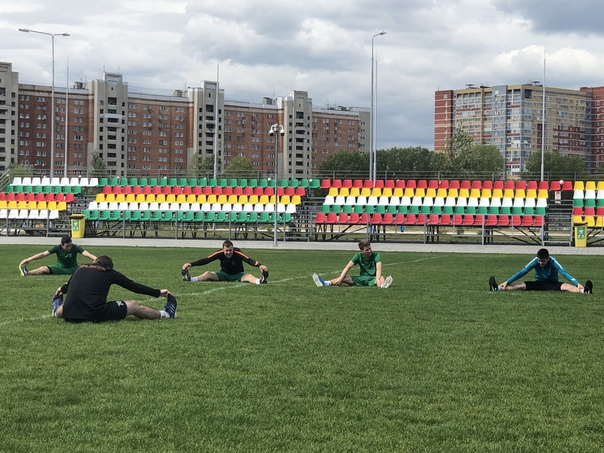 После окончания первой тренировки нового сезона 2019/20гг. комментарий пресс-службе клуба дал главный тренер "Оргхима" Рашид Камалетдинов. В интервью он рассказал о состоянии Дмитрия Голубева, когда начнёт тренироваться с основой Максим Серебряков и о том, соскучился ли по работе.