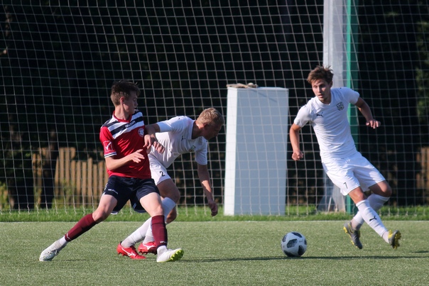  ВОЛНА-Д (КОВЕРНИНО) - ИКАР (САРОВ) - 3:0. 
