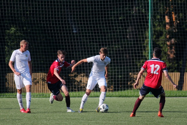  ВОЛНА-Д (КОВЕРНИНО) - ИКАР (САРОВ) - 3:0. 