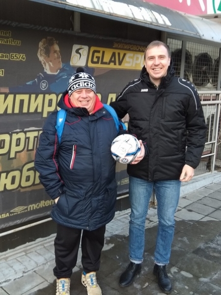 ПОБЕДИТЕЛЮ КОНКУРСА РЕПОСТОВ ИГОРЮ ПЕТРОВУ ВРУЧЕН ГЛАВНЫЙ ПРИЗ ОТ КОМПАНИИ "GLAVSPORT"!