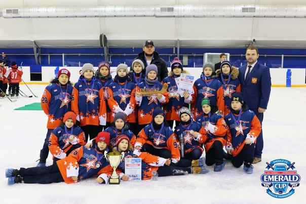 "СЕВЕРНАЯ ЗВЕЗДА-2008" И "МОТОР-2008" ВОШЛИ В ЧИСЛО ПРИЗЕРОВ "ЕMERALD CUP"!