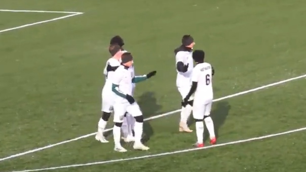 БЕЛЫЕ 1:0 ЧЕРНЫЕ