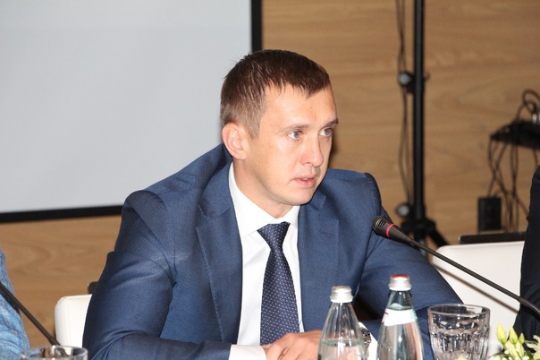 НОВЫЙ ПРЕЗИДЕНТ ФНЛ АЛЕКСАНДР АЛАЕВ: ФНЛ СОКРАТИТСЯ ДО 20 КОМАНД, ПФЛ РАЗУМНЕЕ ВЕРНУТЬ НА СИСТЕМУ "ВЕСНА-ОСЕНЬ"