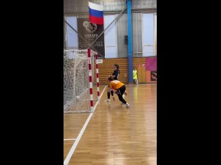 💥«НОРМАНОЧКА» ВНОВЬ ПОБЕЖДАЕТ «СИНАРУ» И ЗАКРЕПЛЯЕТСЯ НА..
