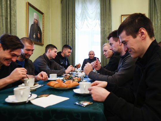 Начинаем день с добрых и чистых мыслей 👼
Сегодня игроки сборных..