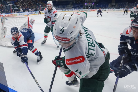 📸📸📸Фотографии матча ВХЛ. ХК Торпедо-Горький vs ХК Барс 7:2
Все..