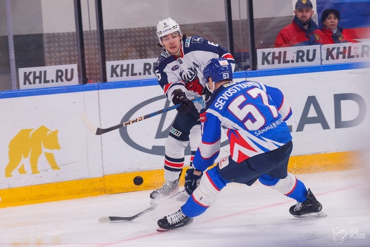 📸📸📸 Фотографии матча КХЛ ХК Лада vs ХК Торпедо 2:3
Все..