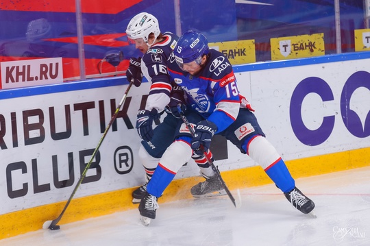 📸📸📸 Фотографии матча КХЛ ХК Лада vs ХК Торпедо 2:3
Все..