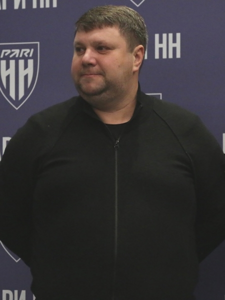 🎂🎂🎂 Поздравляем!
АЛЕКСАНДРУ ВИНГАРТУ - 51!
👉 2 января 2025 года..