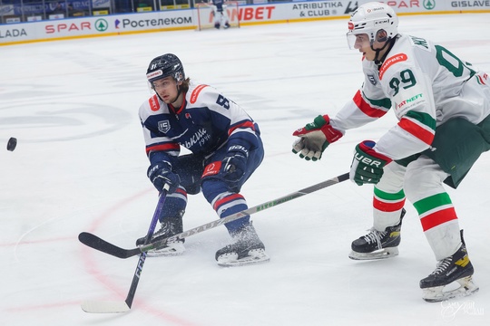 📸📸📸Фотографии матча ВХЛ. ХК Торпедо-Горький vs ХК Барс 7:2
Все..