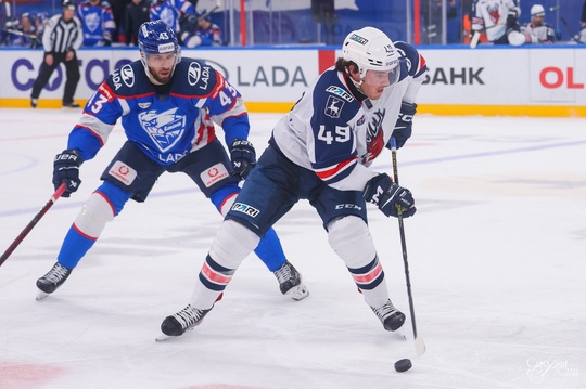 📸📸📸 Фотографии матча КХЛ ХК Лада vs ХК Торпедо 2:3
Все..