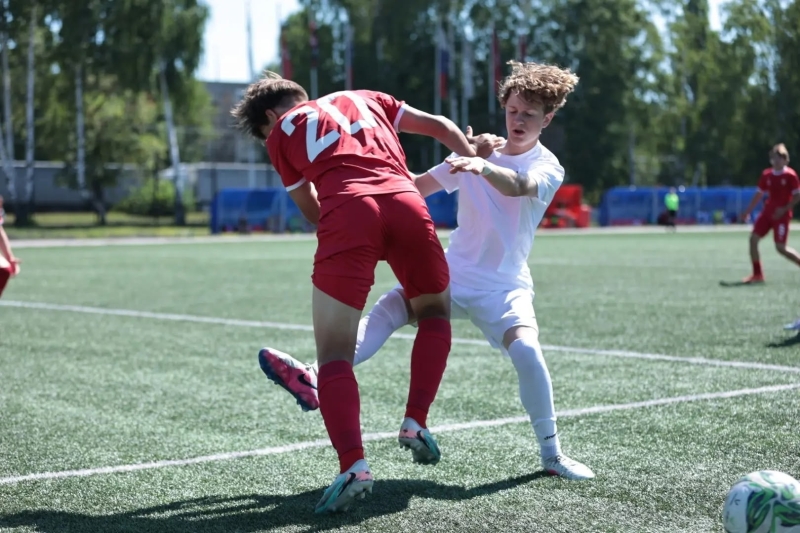 🌍 ЮФЛ "ПРИВОЛЖЬЕ" СШОР-8 u15 - "ЧЕЛЯБИНСК u15" - 2:2 (2:2)
📸 Фото Дениса..