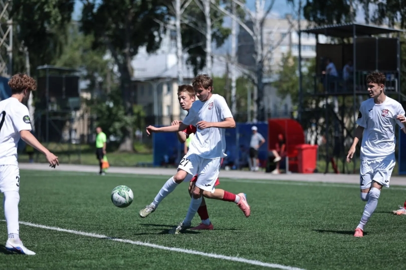 🌍 ЮФЛ "ПРИВОЛЖЬЕ" СШОР-8 u15 - "ЧЕЛЯБИНСК u15" - 2:2 (2:2)
📸 Фото Дениса..