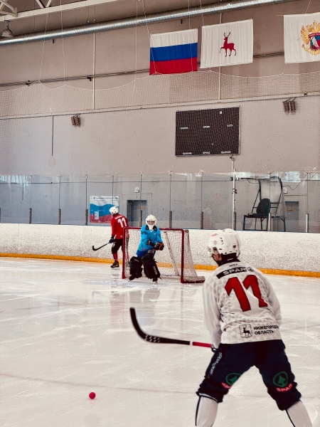 «Старт» вышел на лёд после отпуска❣️
Наши спортсмены вовсю..